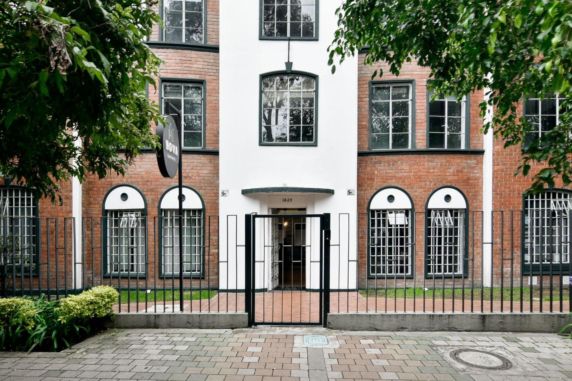 Nuevo Loft En Parkway Apartment