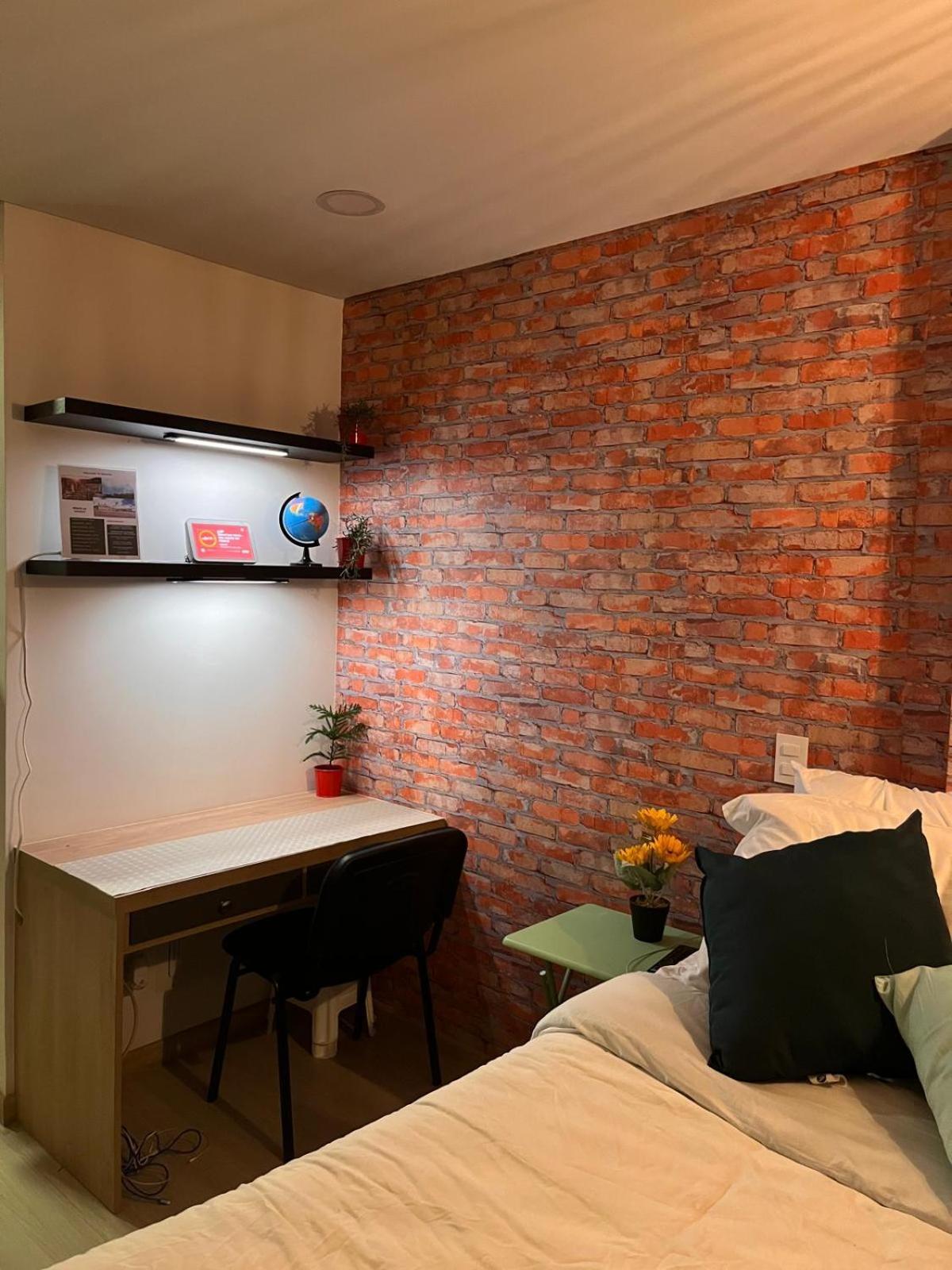 Apartamento Hermoso Con Vista A La Montana En Pleno Centro De Chapinero *