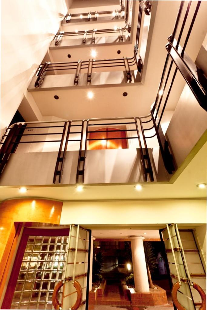 Casa Real 93 Hotel 4*