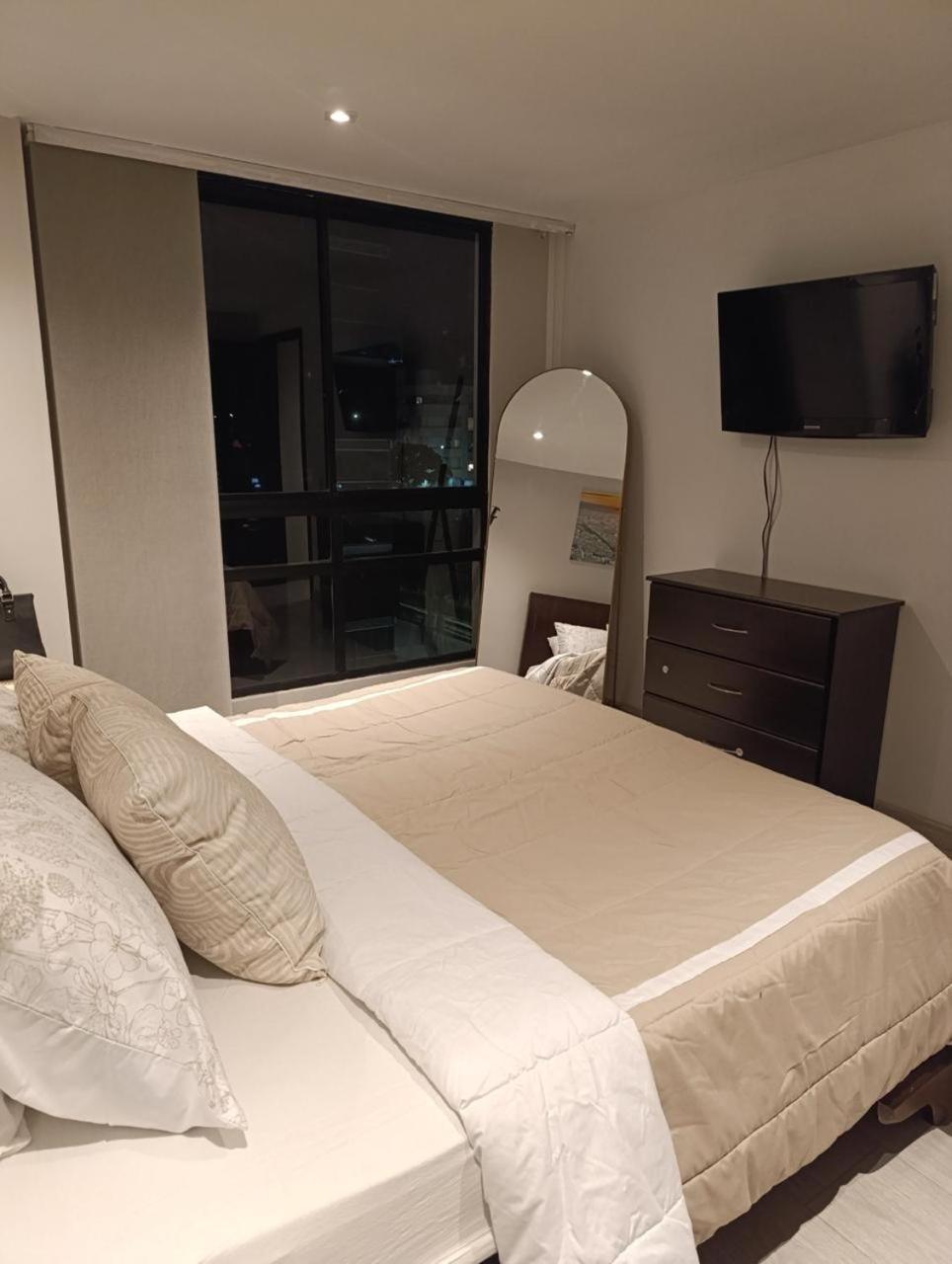 Apartment Edificio 127 *