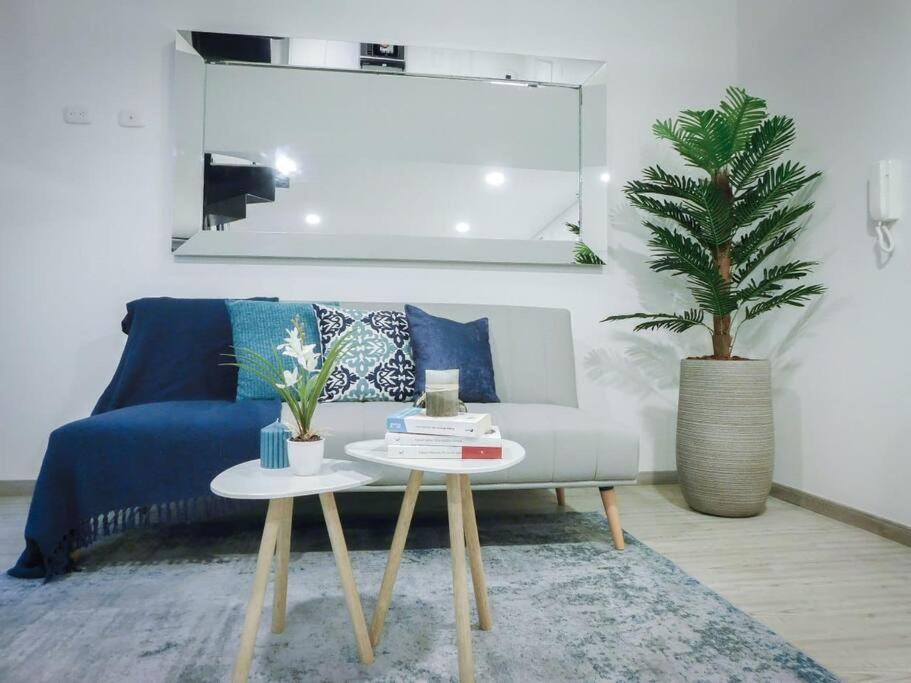Movistar Y Campin Apartment