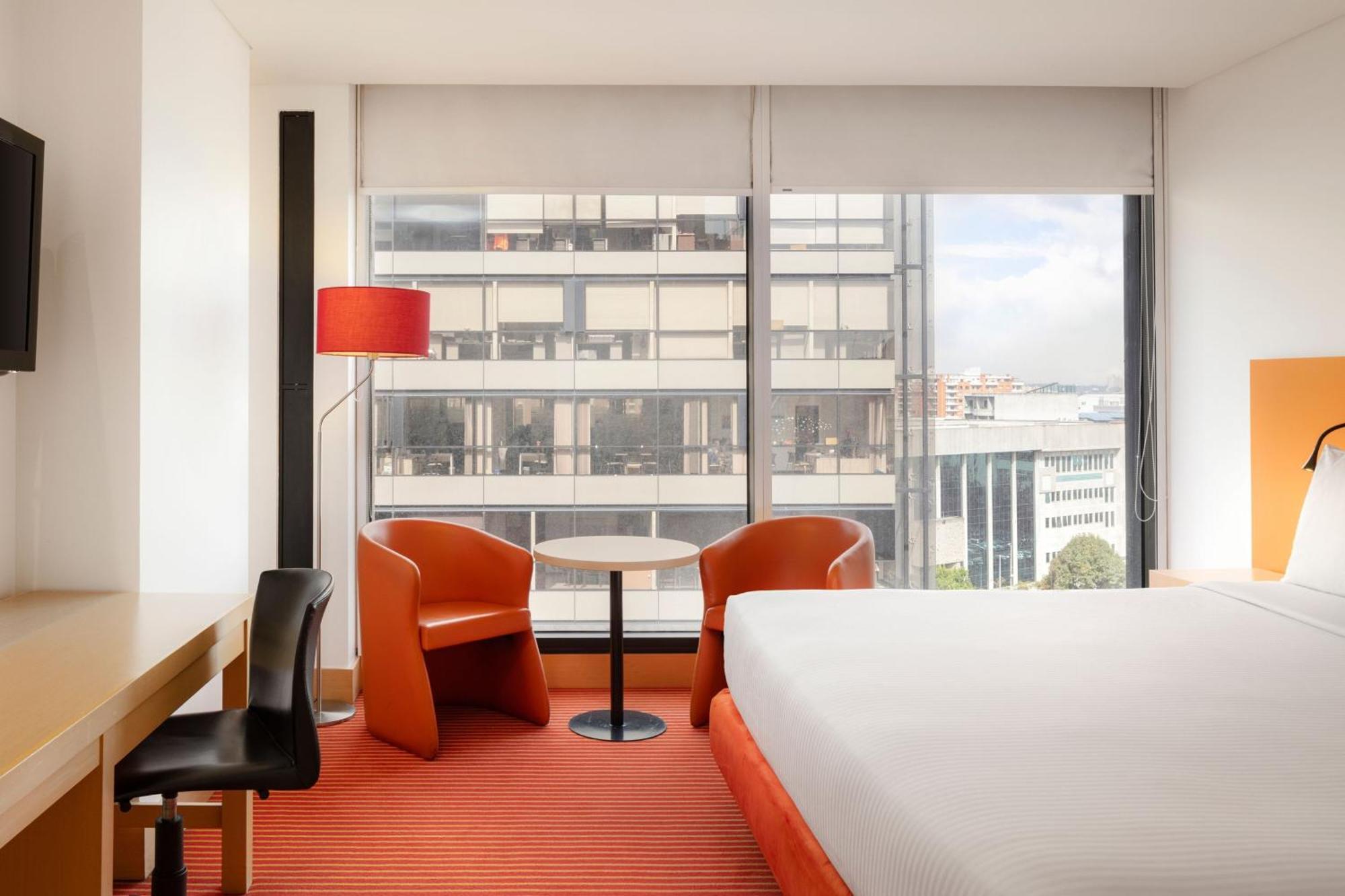 Fairfield By Marriott Embajada 4*