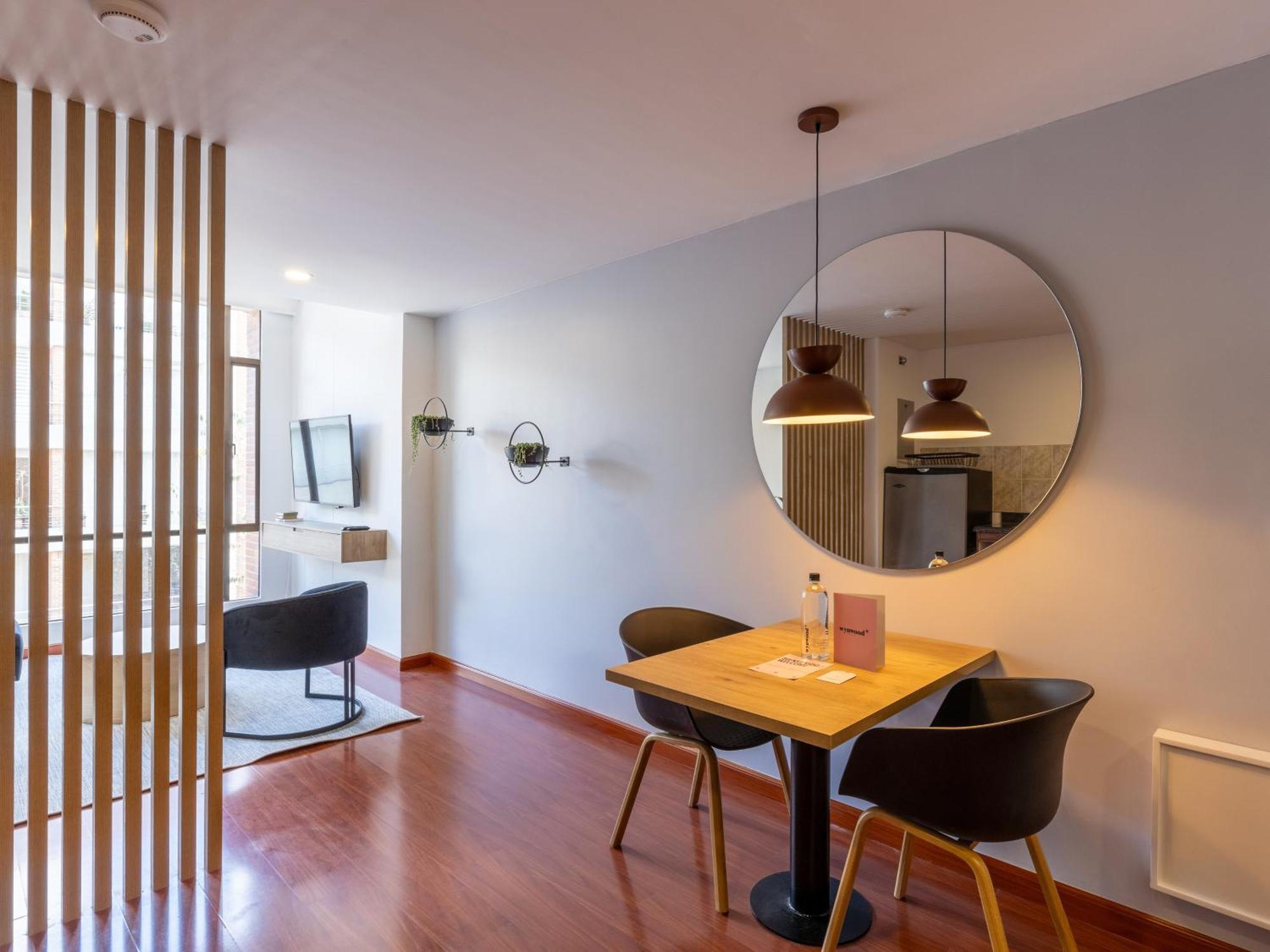 Luxe Vista Street In Parque 93 Apartment
