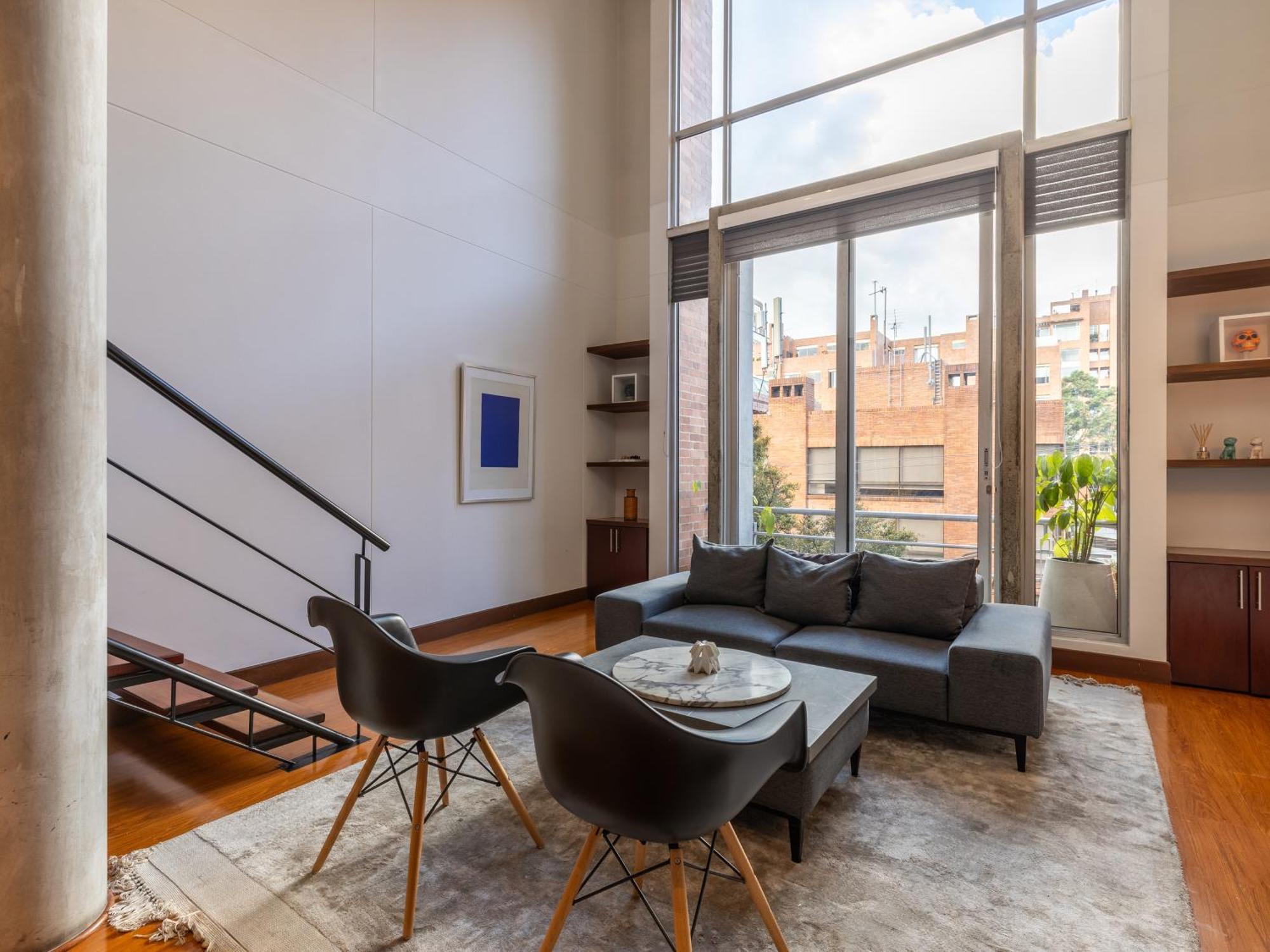 The Sublime Sanctuary Duplex In Chico Apartment *