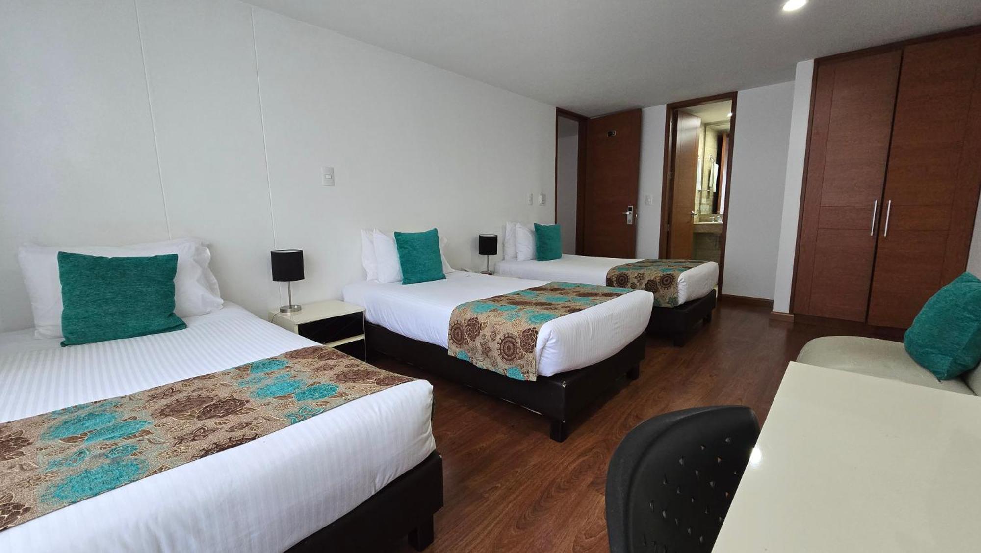 Hotel Castellana 100 Hotel 3*