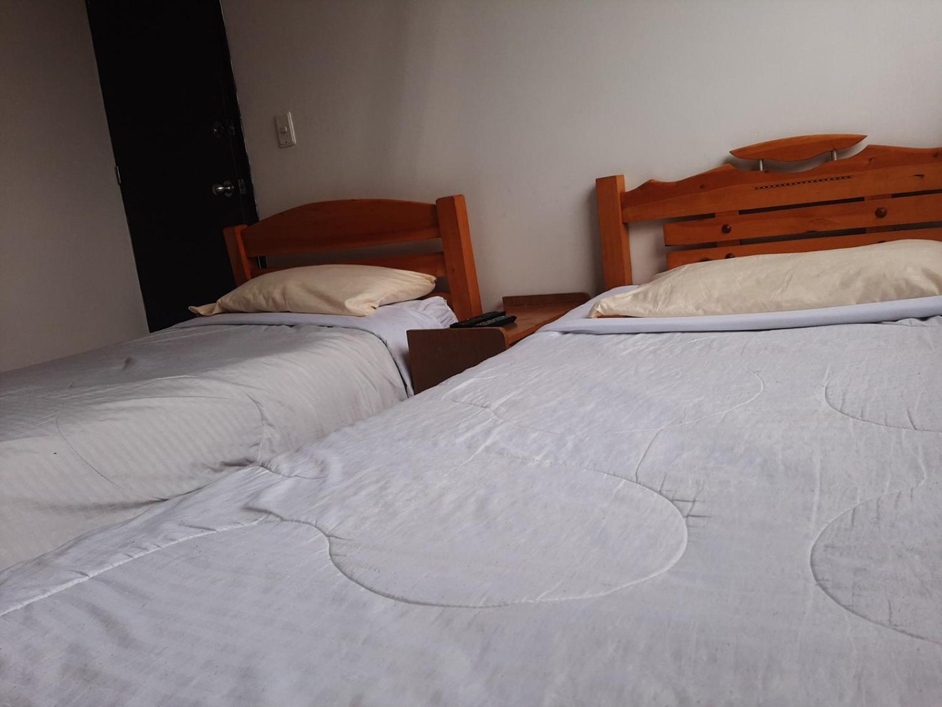 Piso Familiar Cerca Emnajada Y Sector De Corferias G12