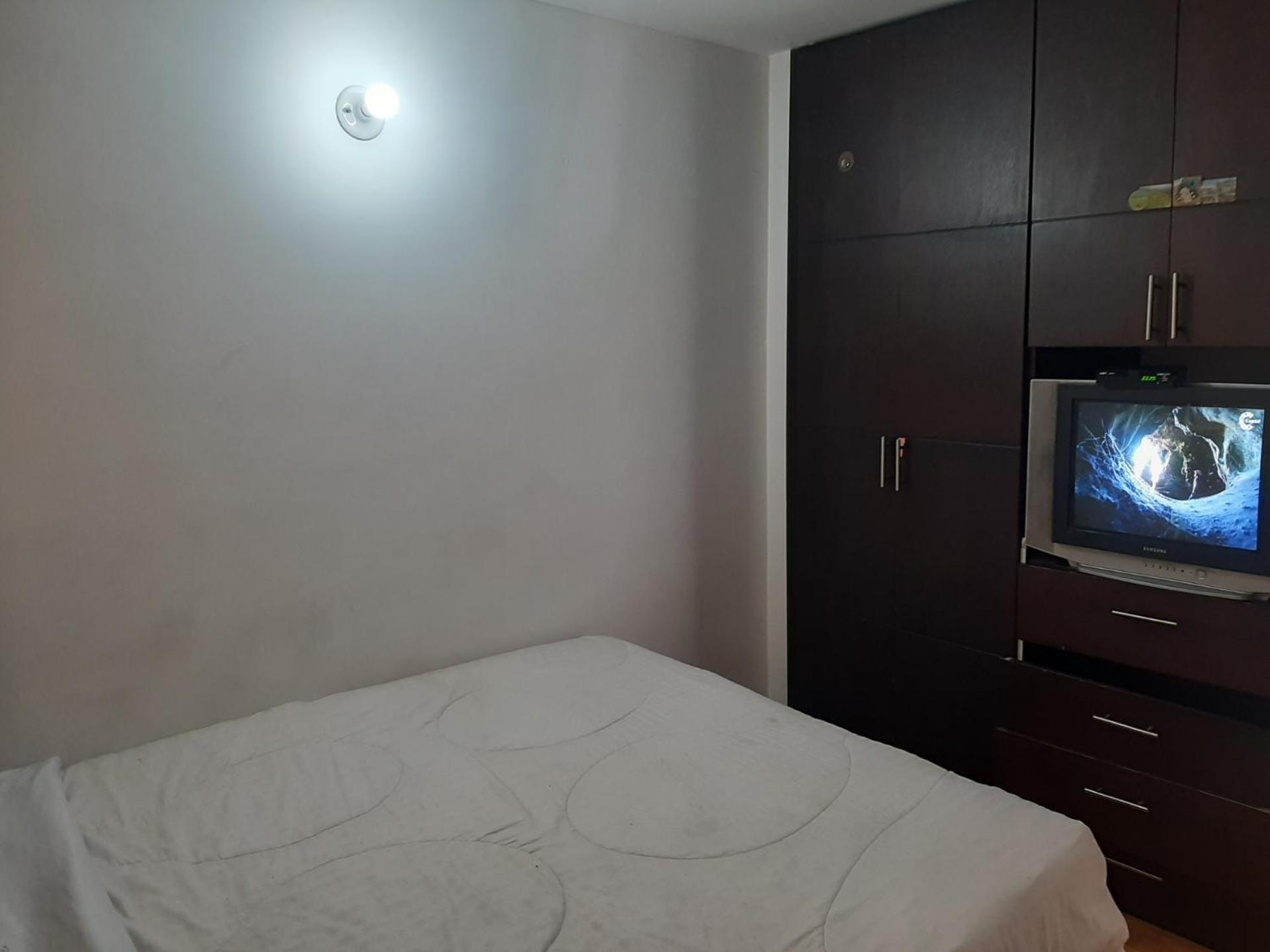Piso Familiar Cerca Emnajada Y Sector De Corferias G12 *