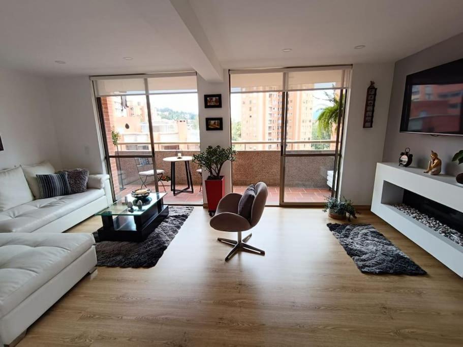 Apartment Amplio, Lindo, Excelente Ubicac *