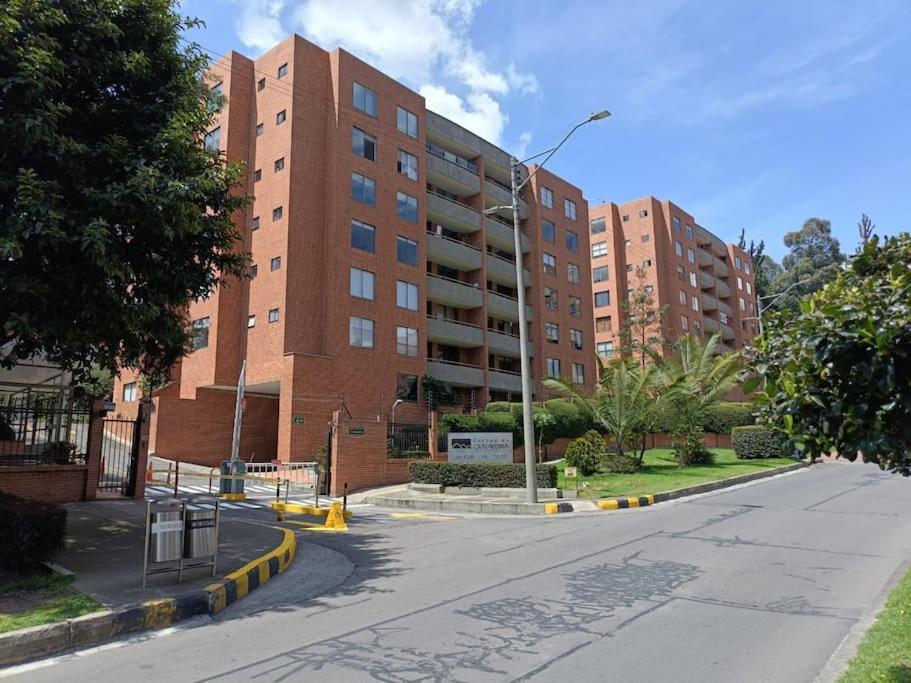 Amplio, Lindo, Excelente Ubicac Apartment