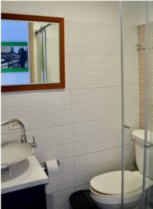 Apartment Amplio Con Servicios Incluidos Bogota