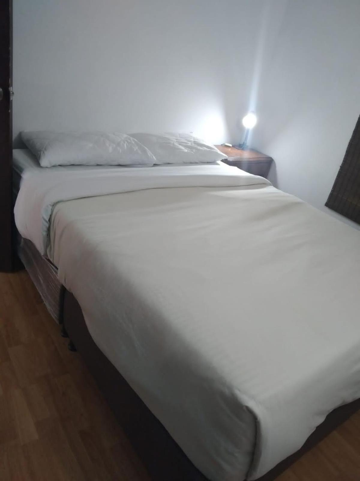 Guest house Piso Familiar Cerca Emnajada Y Sector De Corferias G12