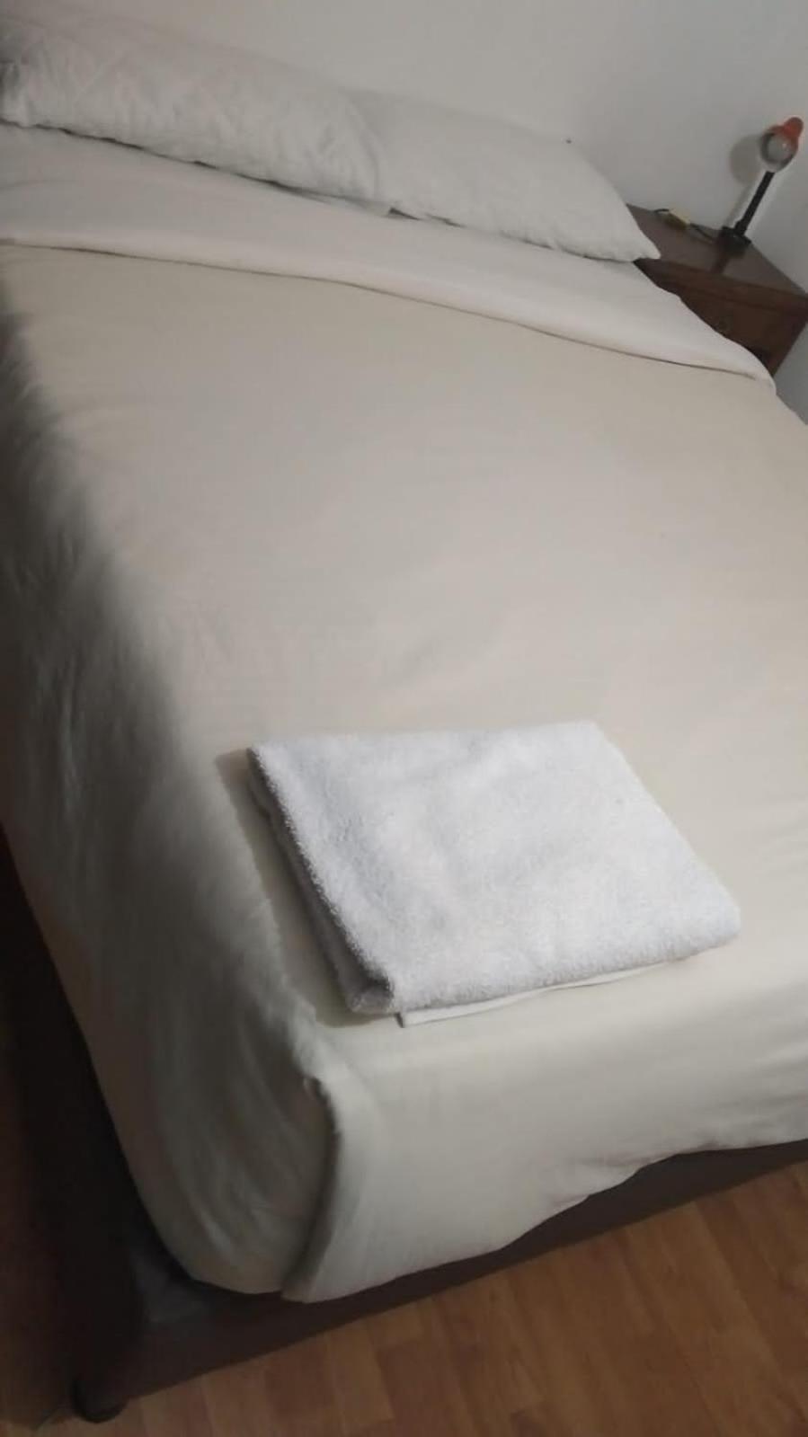 Piso Familiar Cerca Emnajada Y Sector De Corferias G12 Guest house *