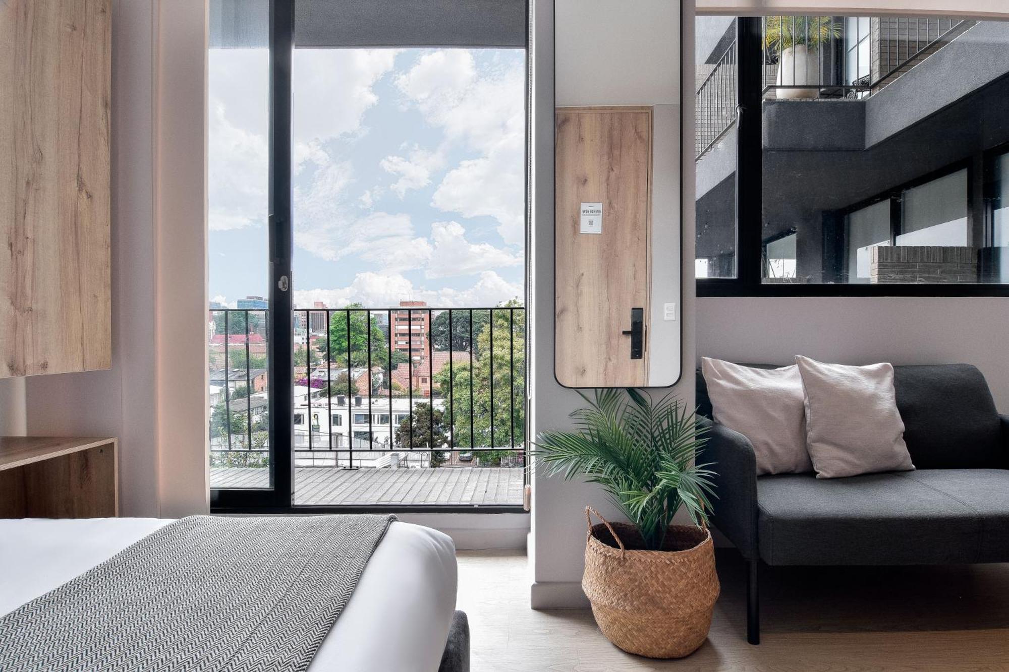 Apartment Muttuo By Wynwood House