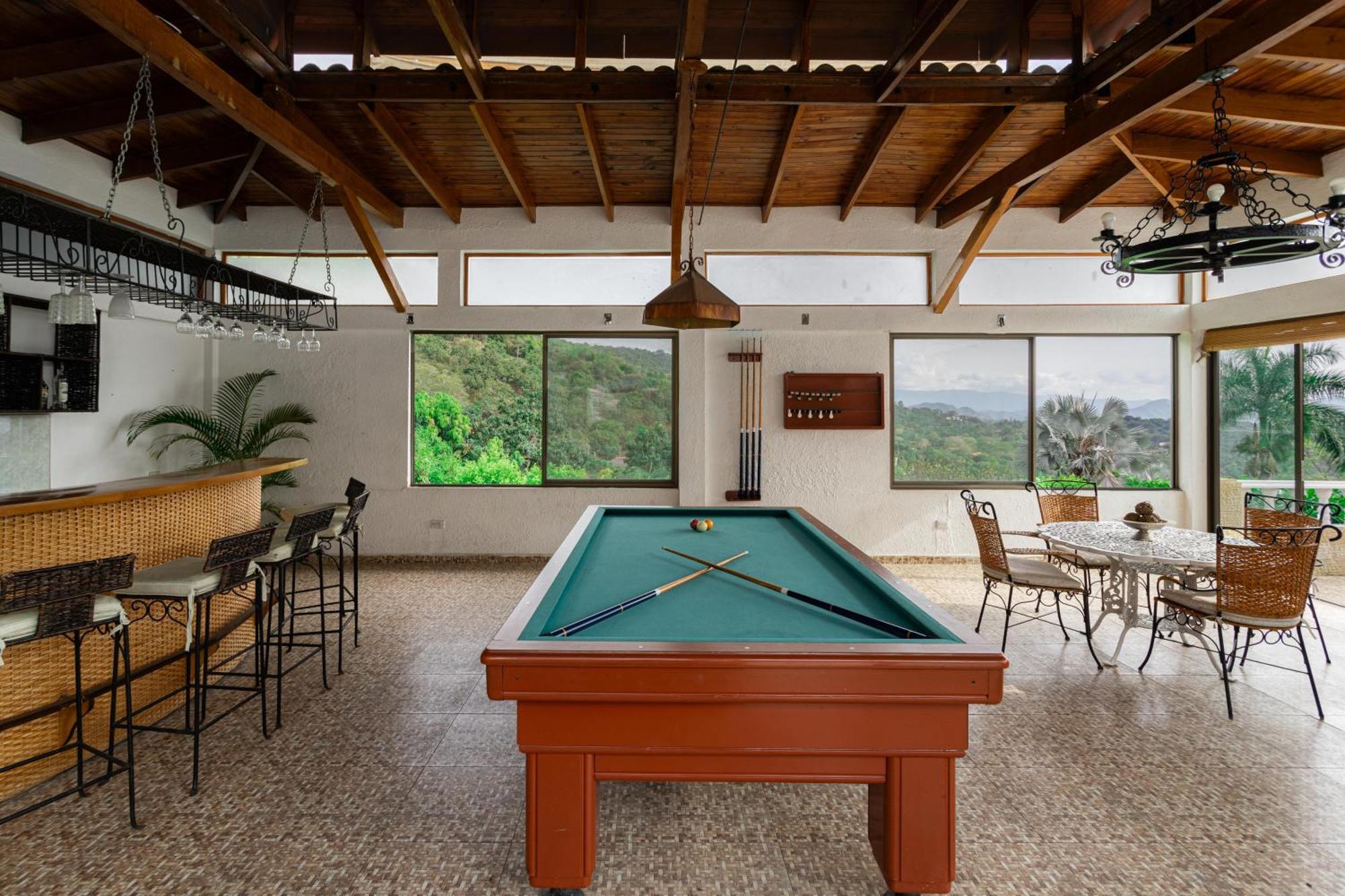 Villa With Swimming Pool, Jacuzzi And Sauna