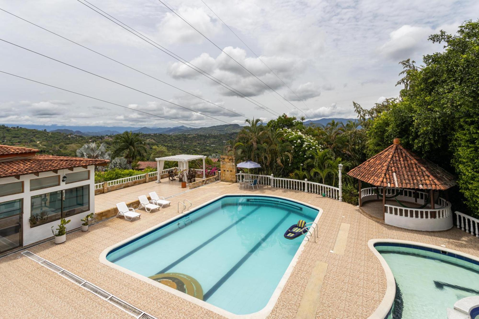 With Swimming Pool, Jacuzzi And Sauna *