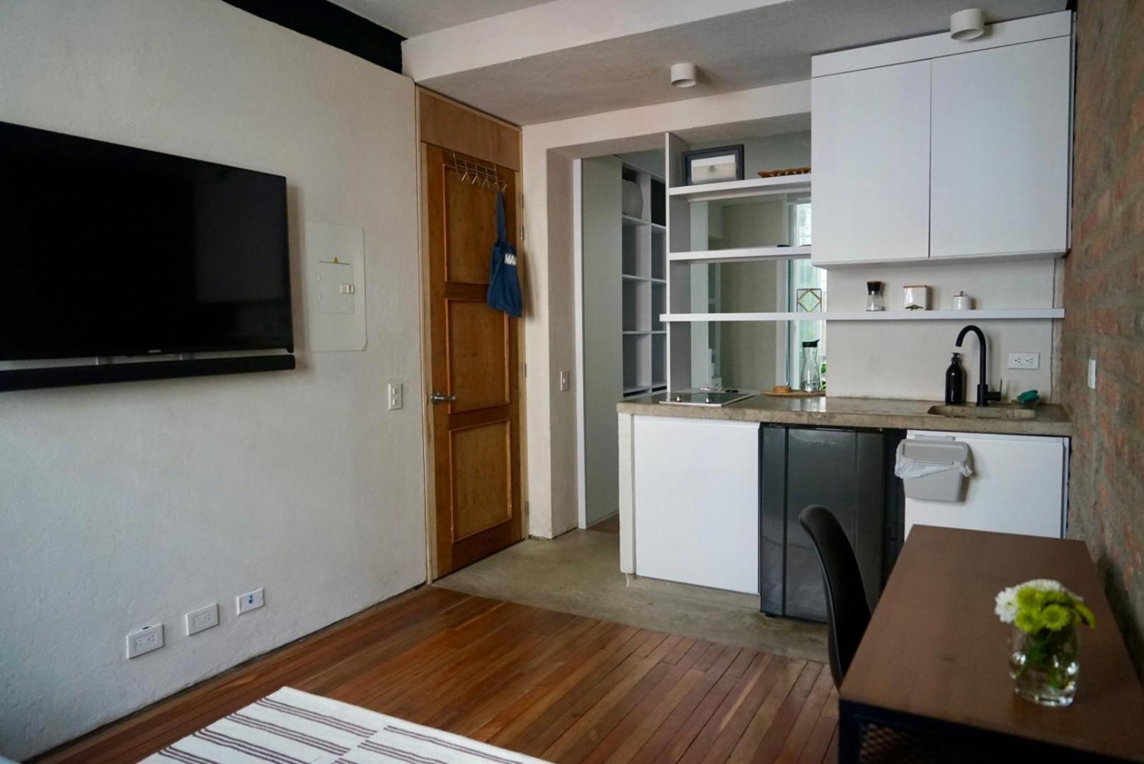 Guest house One Of A Kind In La Soledad, Teuaquillo