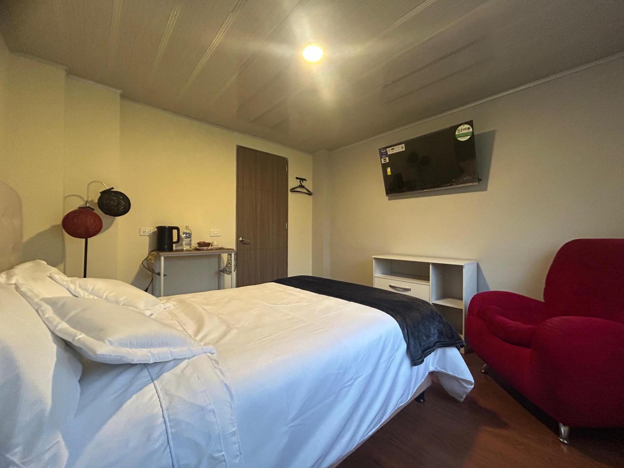 Homestay Cattleya Real - *