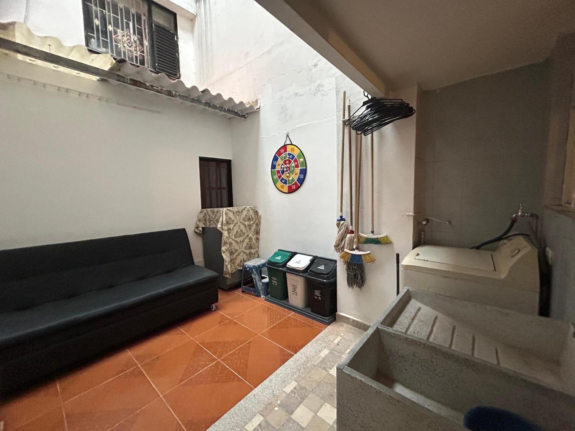 Homestay Cattleya Real - *