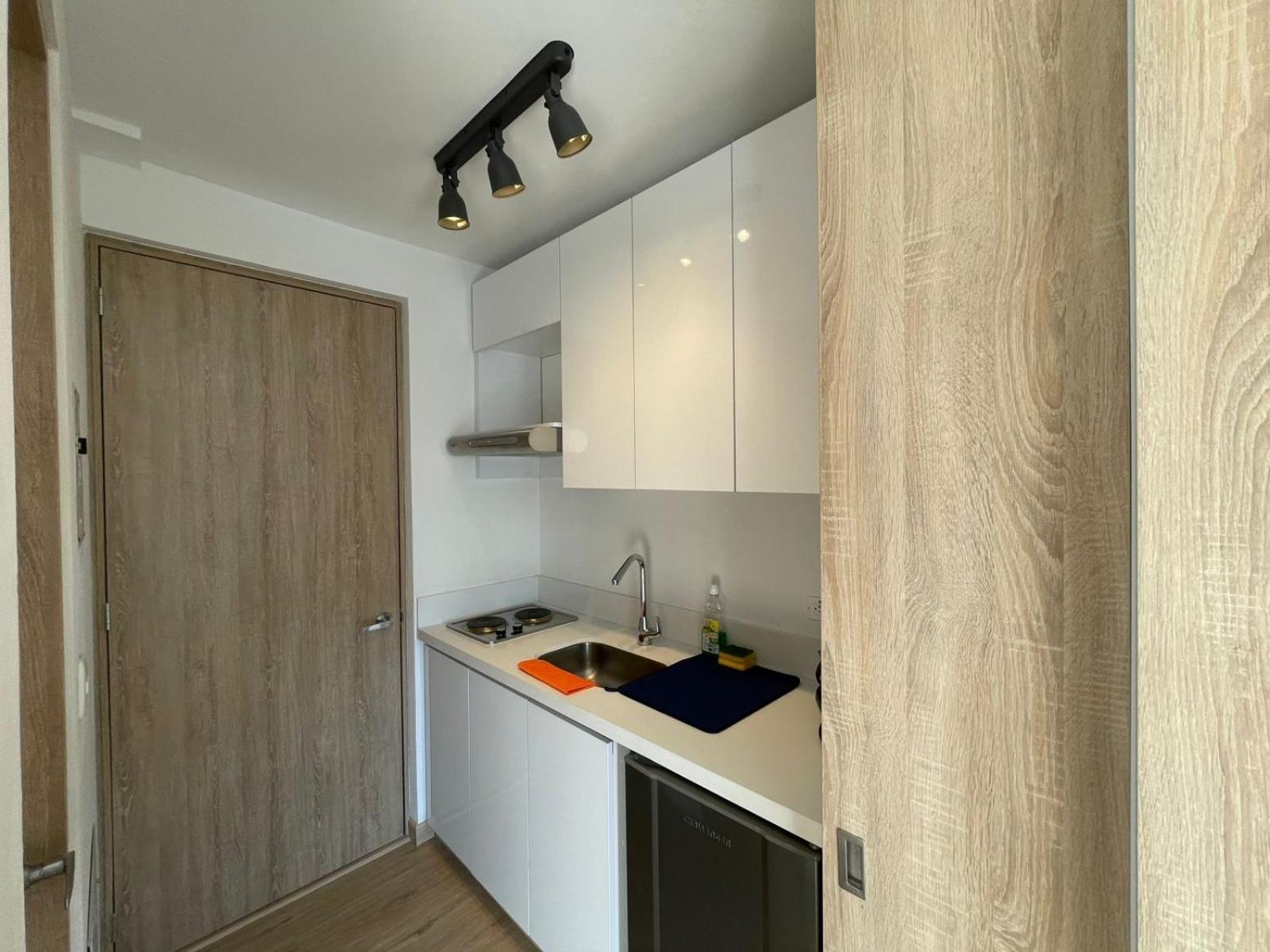Moderno Y Acogedor En
