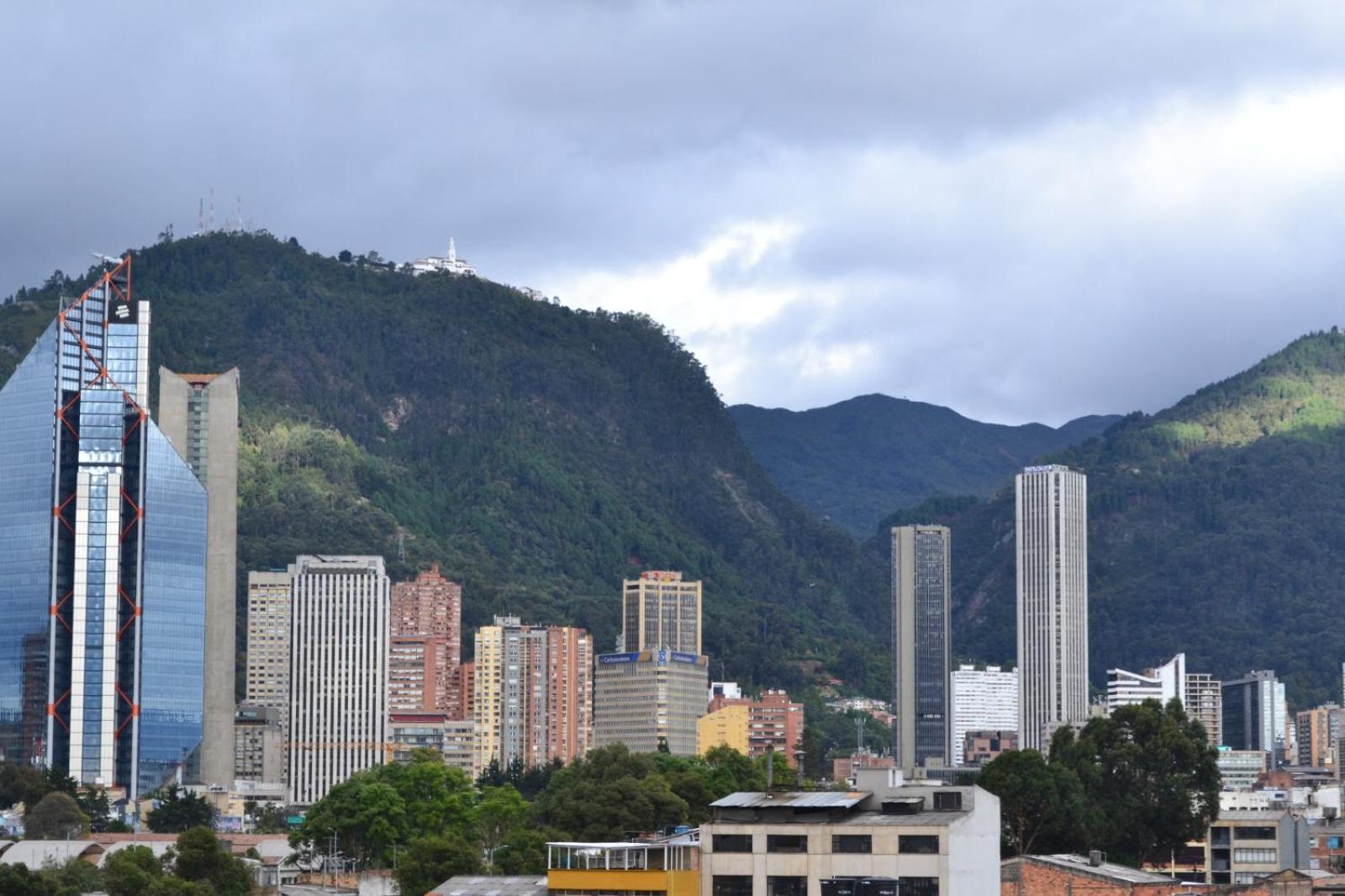 Bog Living * Bogota