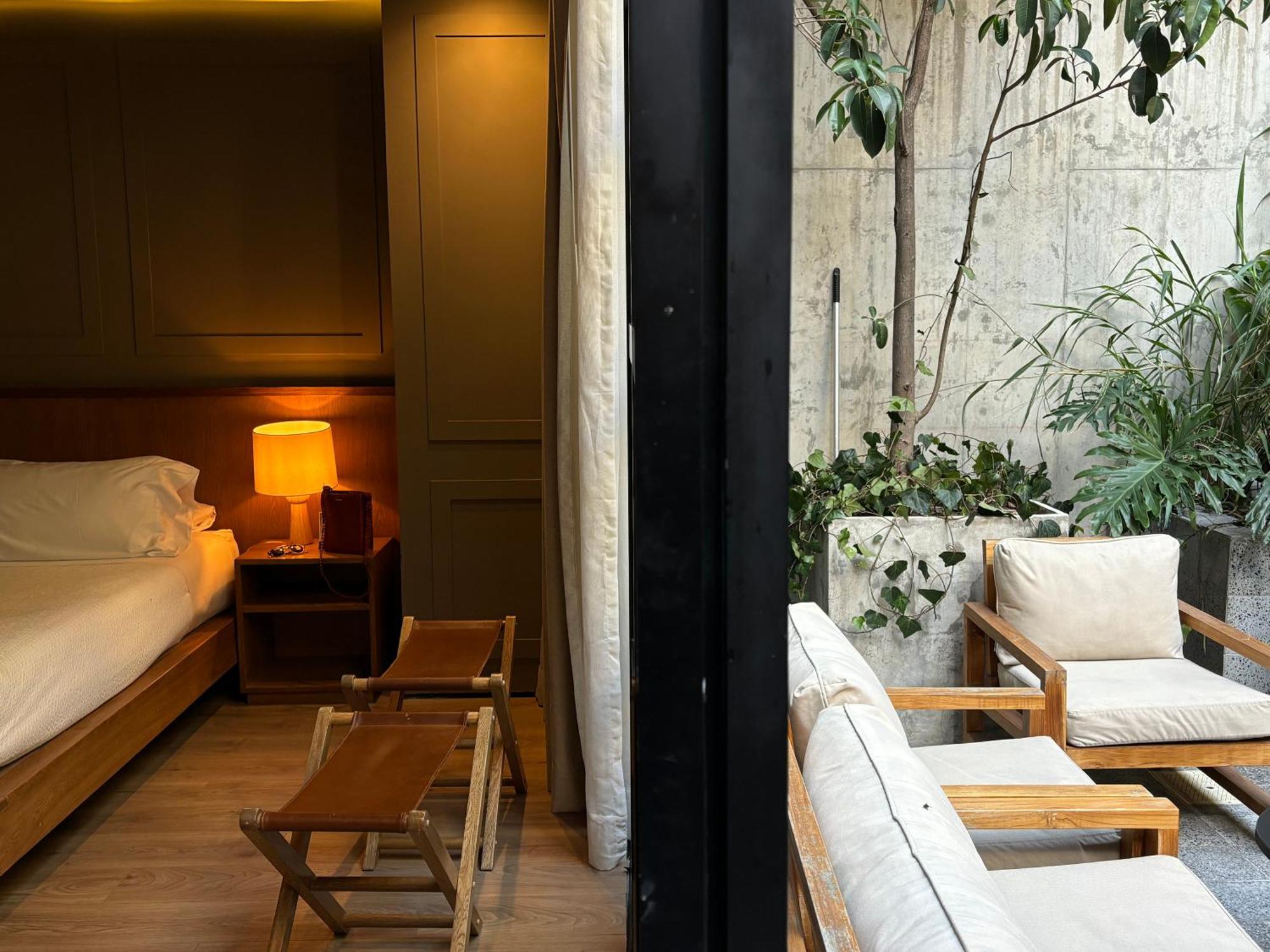 Coco Hotel