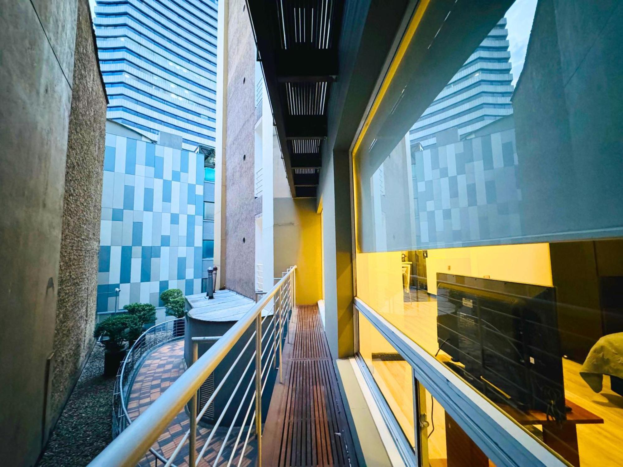 Aparta Continental Bogota