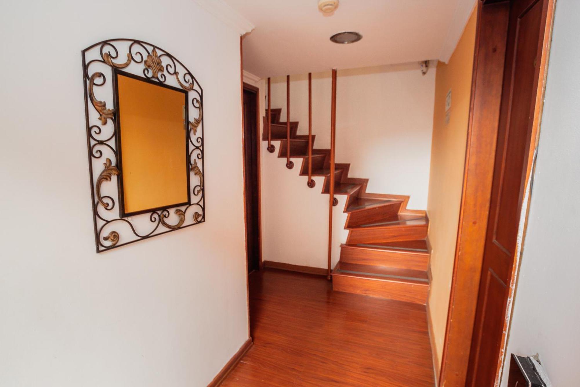 Aparthotel Apartasuites Plaza Antigua
