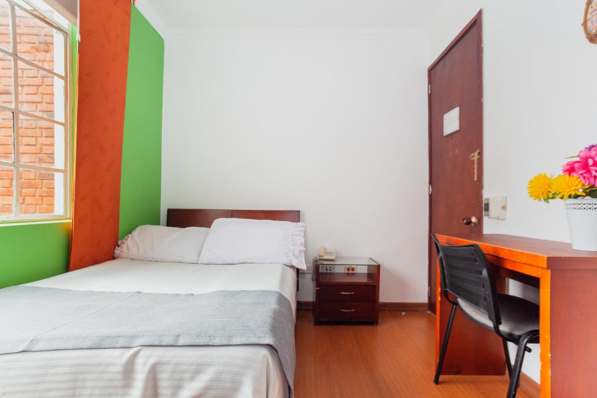 Apartasuites Plaza Antigua Aparthotel *