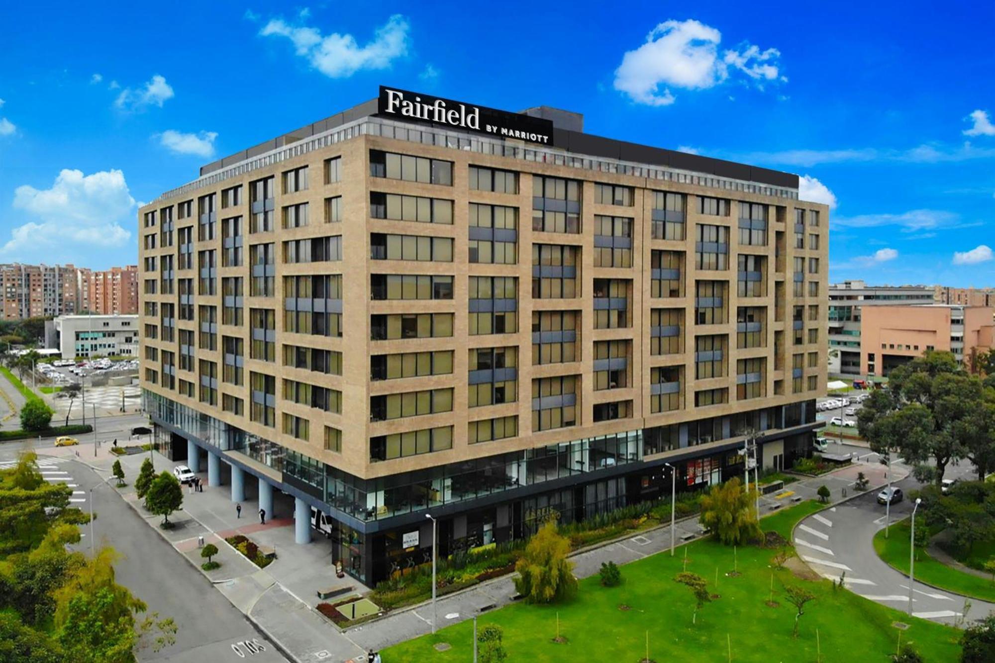 Hotel Fairfield By Marriott Embajada Bogota
