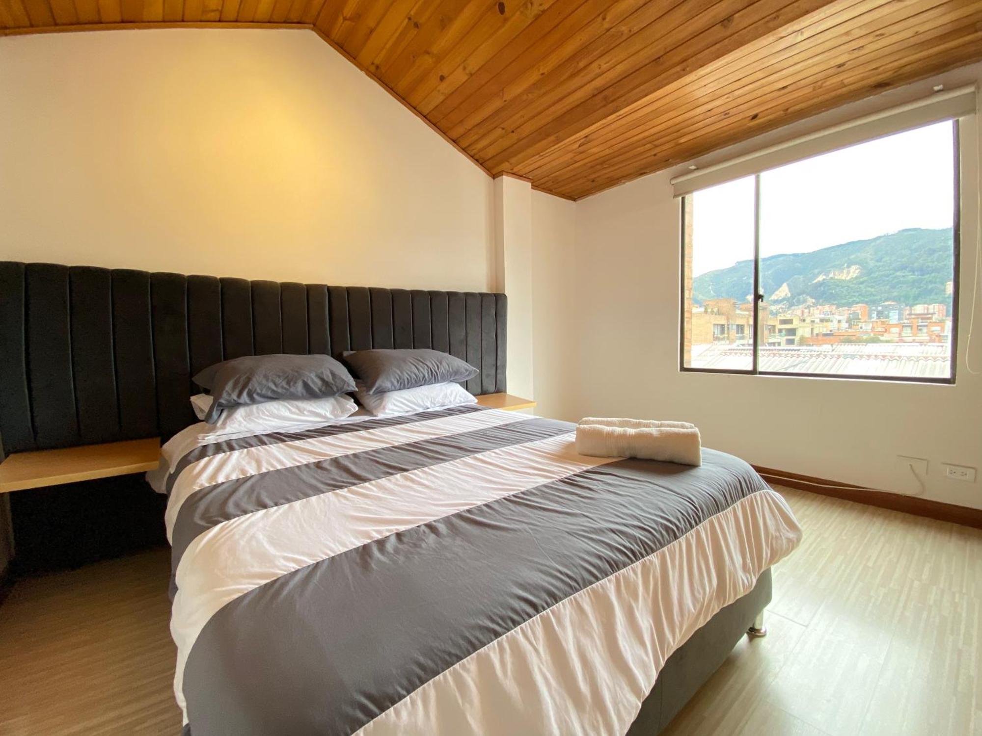 Unico Penthouse En Unicentro Norte De Apartment