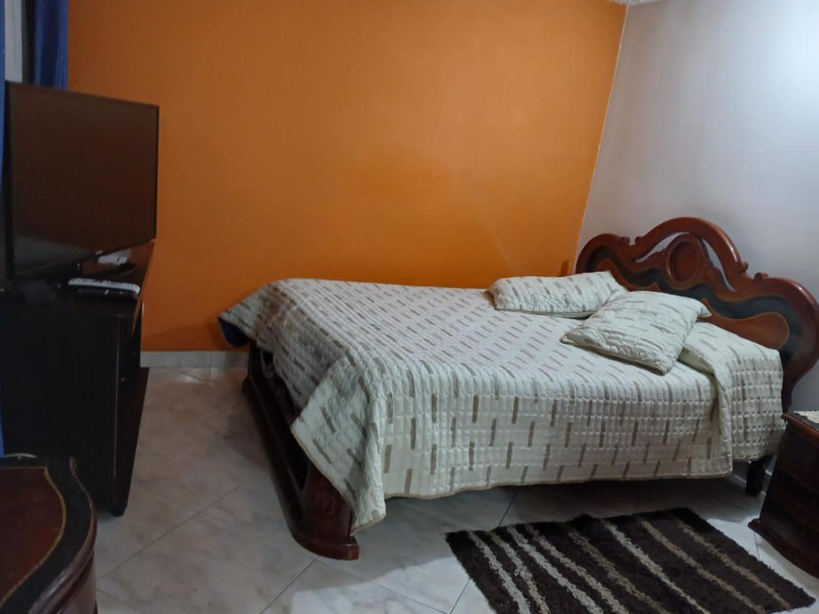 Y Acogedor Apartment