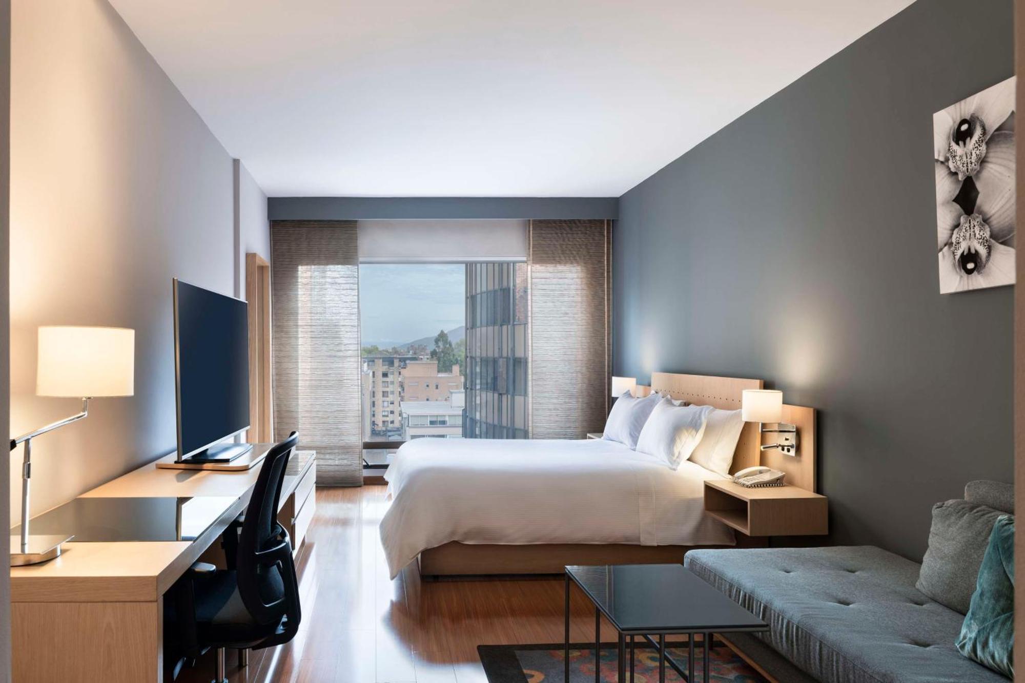 Doubletree By Hilton Calle 100,co Bogota