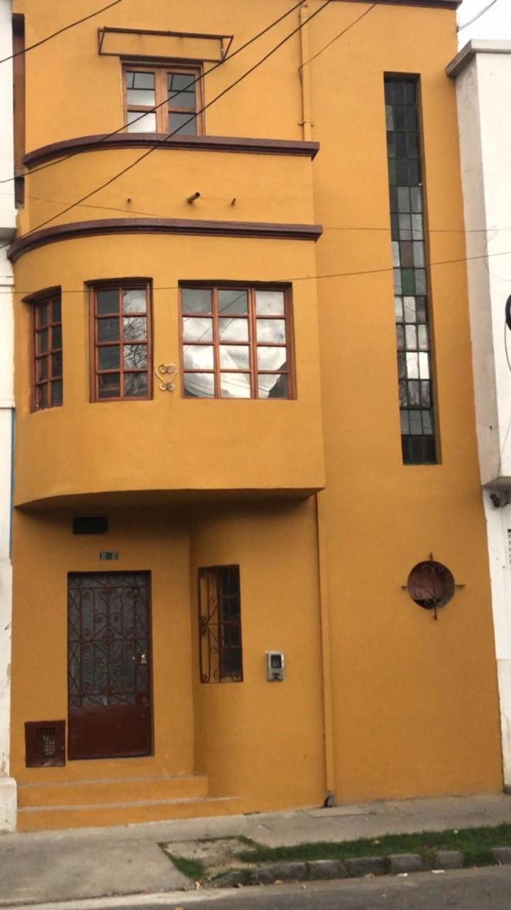 Helen House Acomodação com café da manhã 