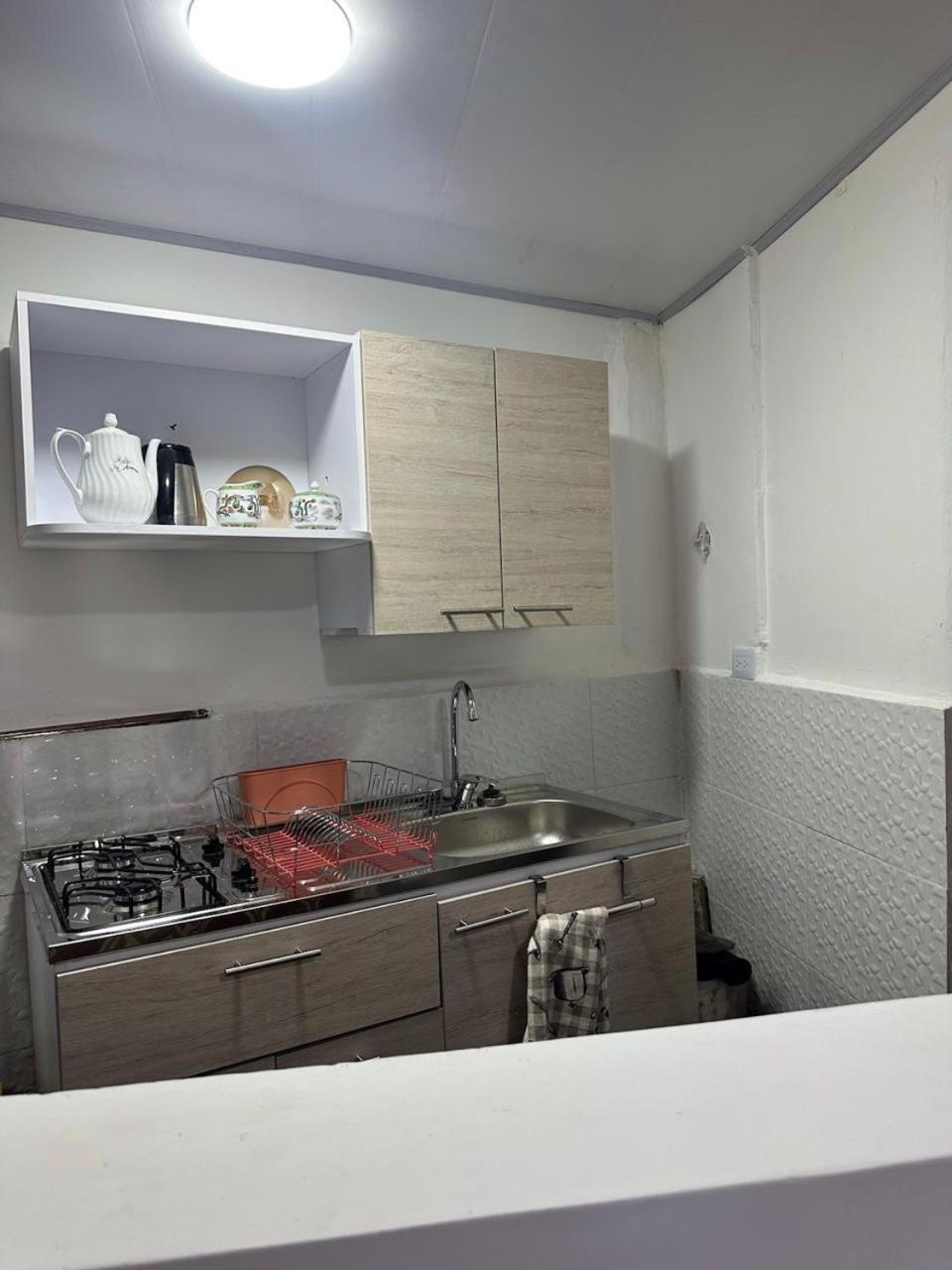 Acomodação com café da manhã  Helen House