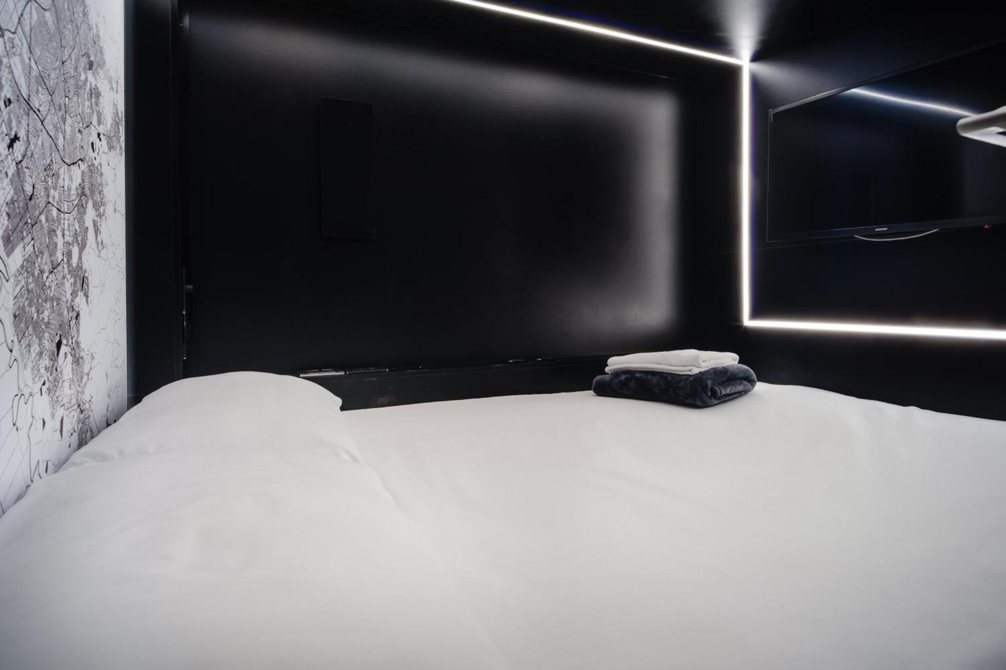 Joy Cll 85 Hotel 4*