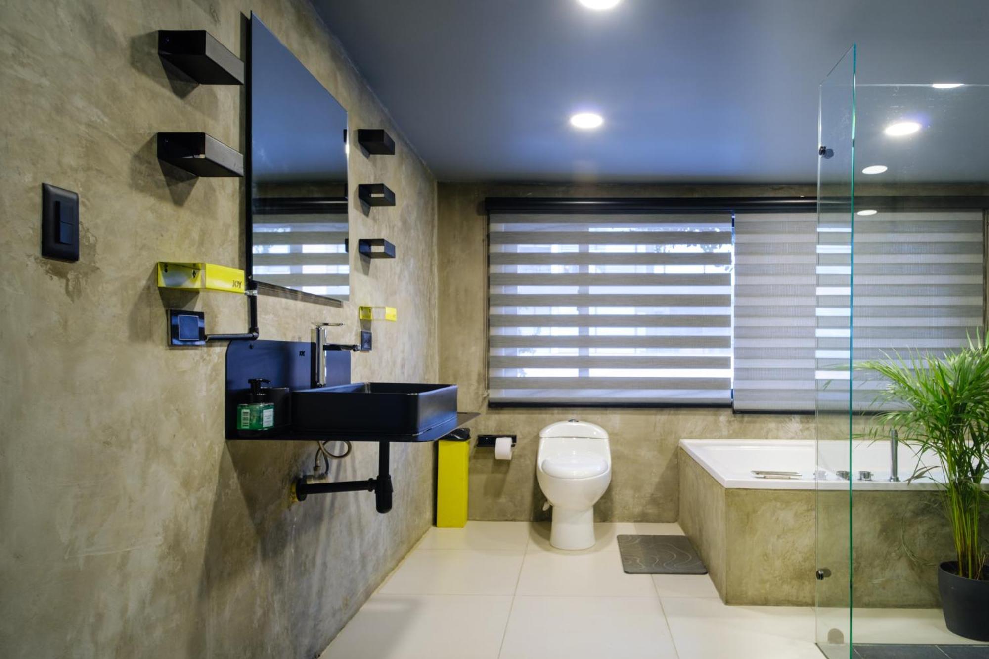 Hotel Joy Cll 85 4*