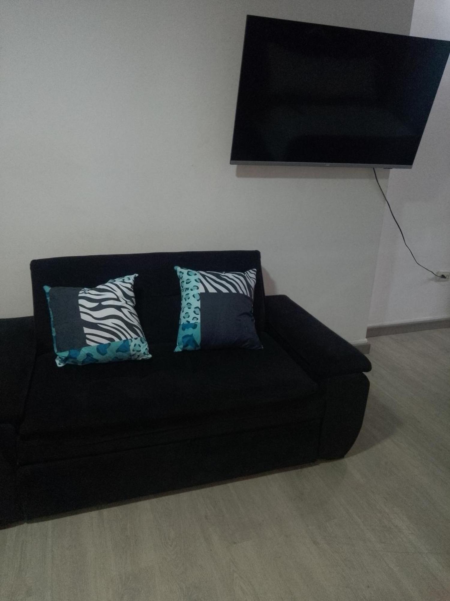 Aparta Estudio Cerca Al Aeropuerto #3 Apartment *