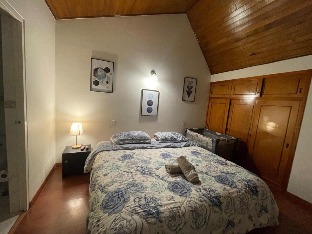 Holiday home Amplia Casa En Cedritos *