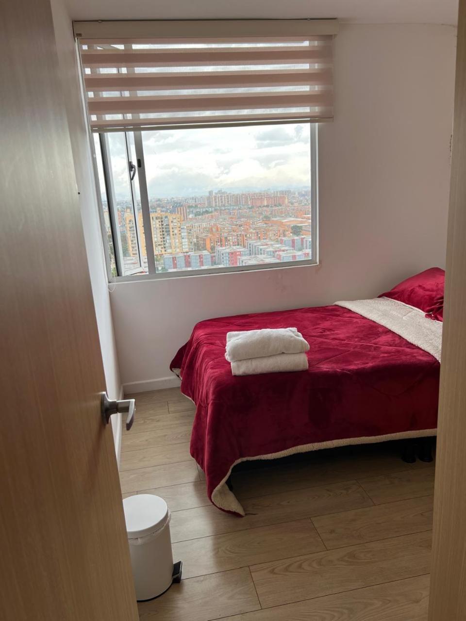 Homestay Con Vista De La Ciudad En Fontibon