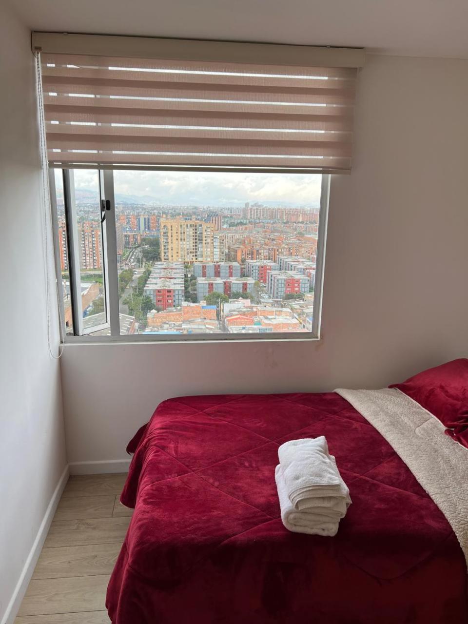 Homestay Con Vista De La Ciudad En Fontibon