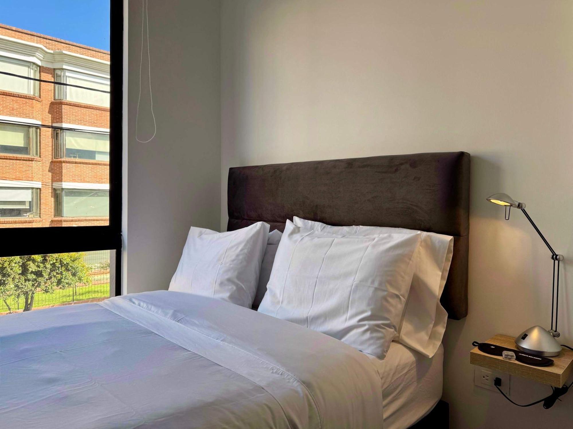 Radiant 1br In Santa Barbara