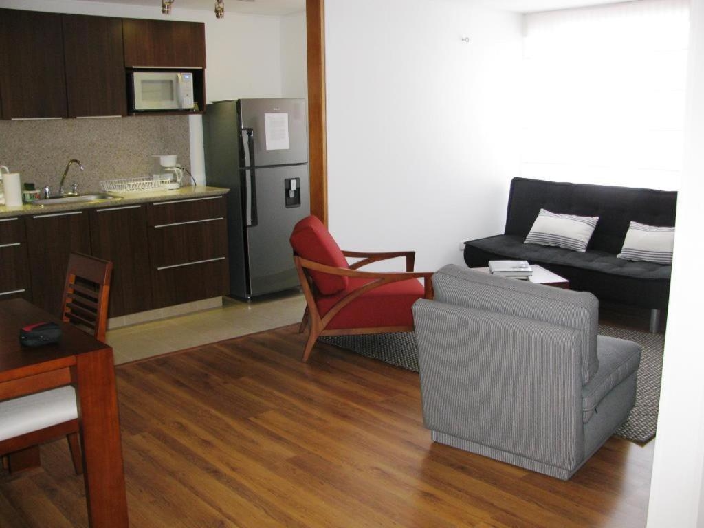 Apartment Comfy Quiet In Zona G Rosales