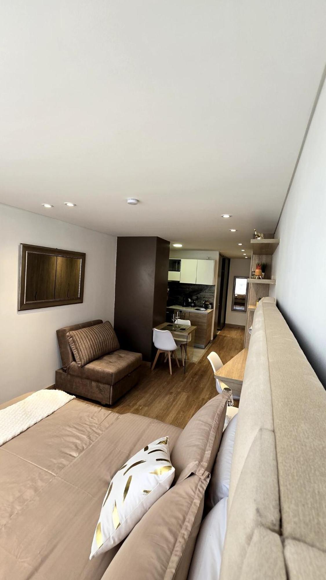 Moderno Estudio En Chapinero Bogota