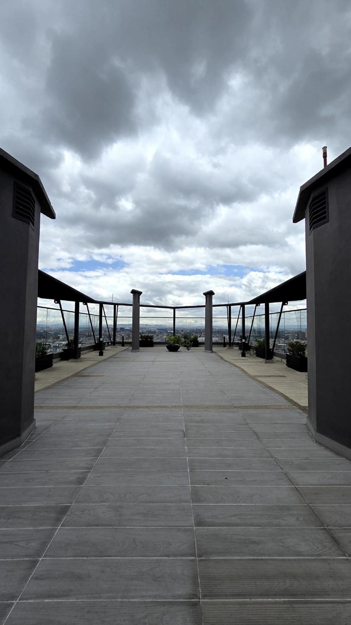 Moderno Estudio En Chapinero Bogota