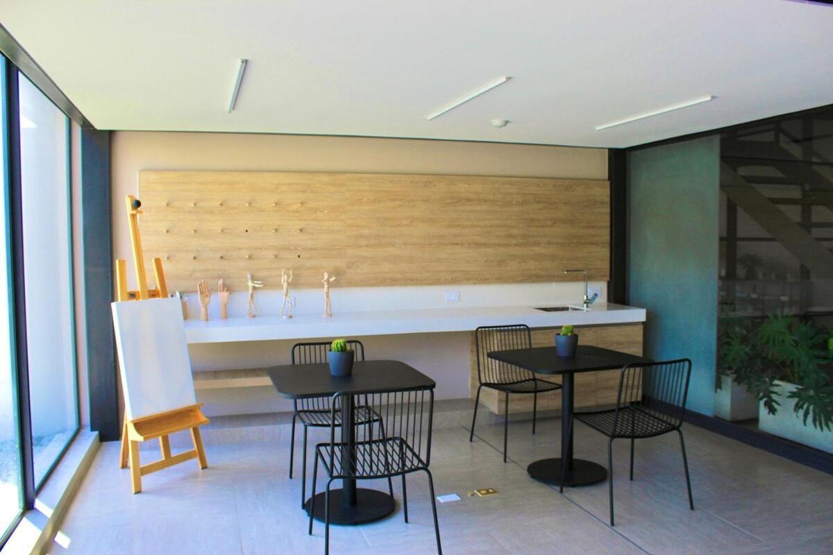 Business Near To Us Embassy And Corferias By Tsi Management, Free Parking Apartment *