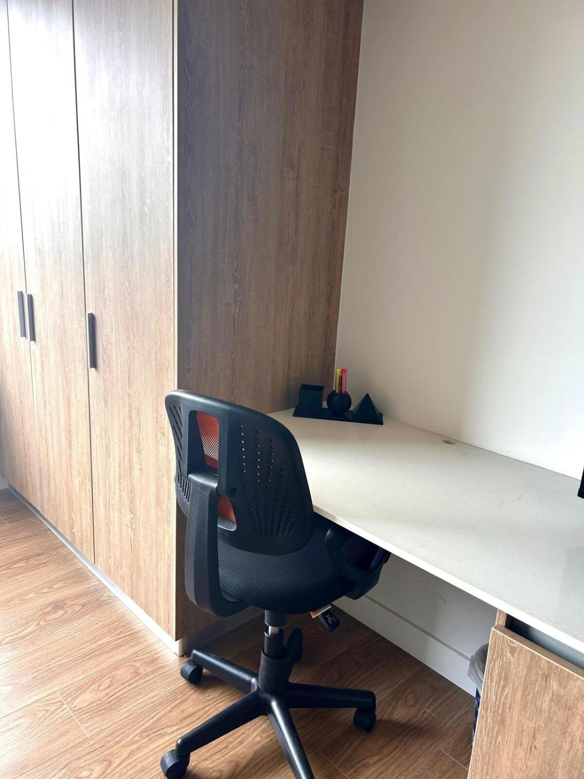 Apartment Business Near To Us Embassy And Corferias By Tsi Management, Free Parking *