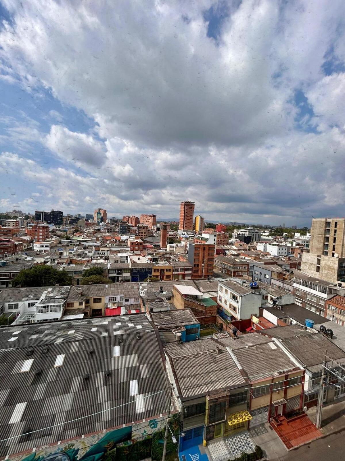 Business Near To Us Embassy And Corferias By Tsi Management, Free Parking * Bogota