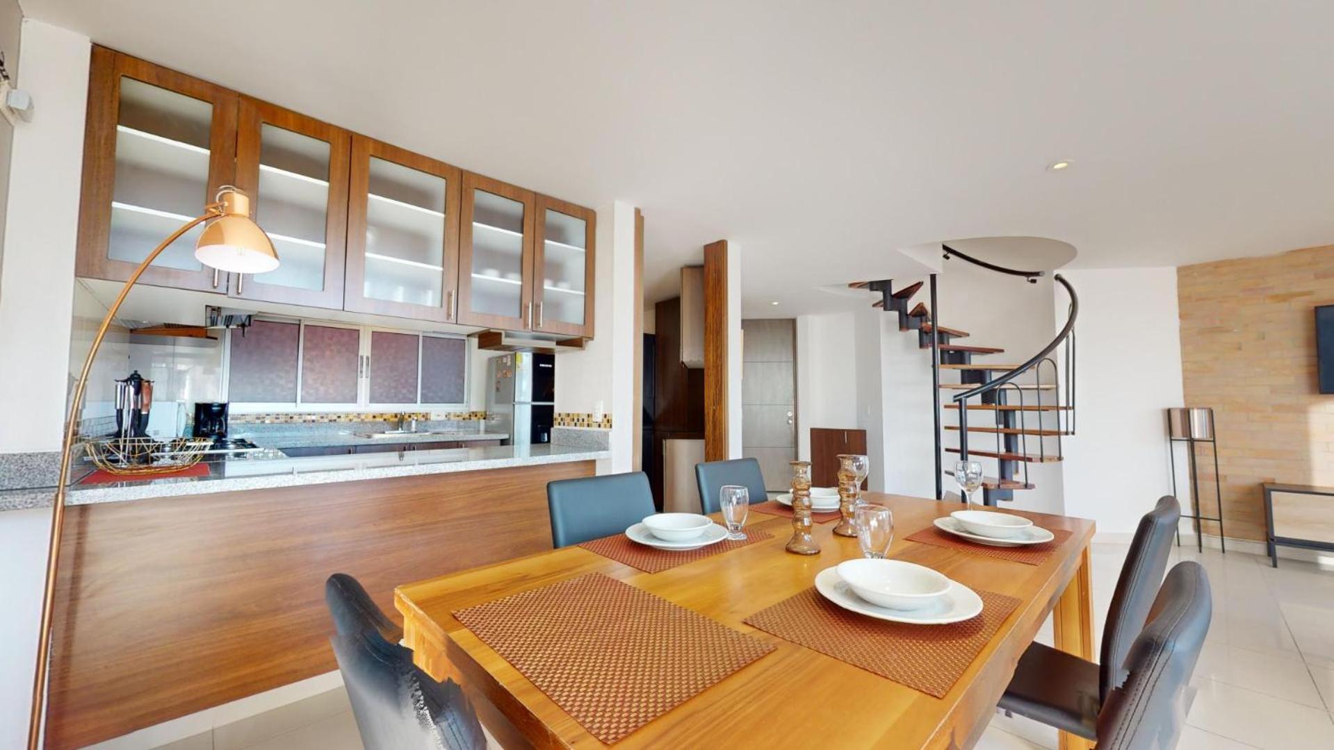 Cm Living 3 Hab, Calle 109, Parking Gratis Apartamento *