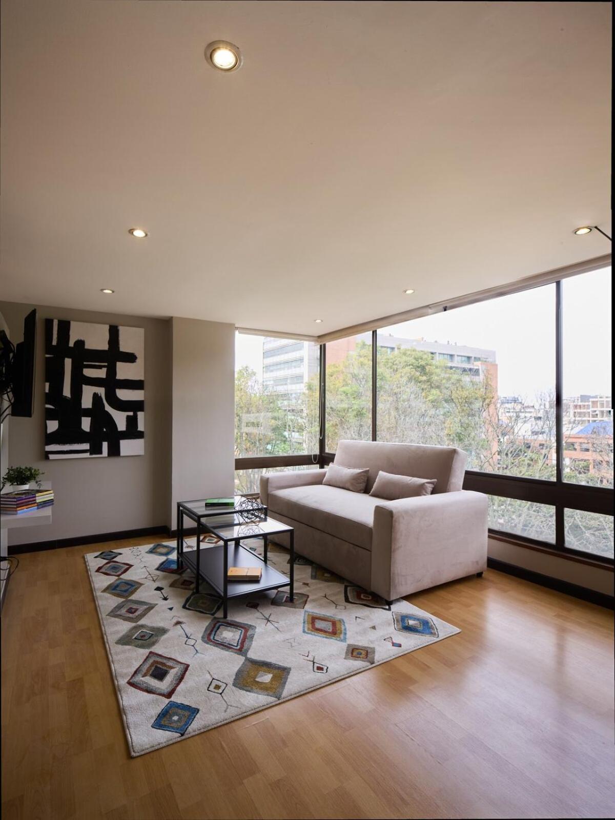 Bright Spacious Loft Park 93 Perfect Location Bogota