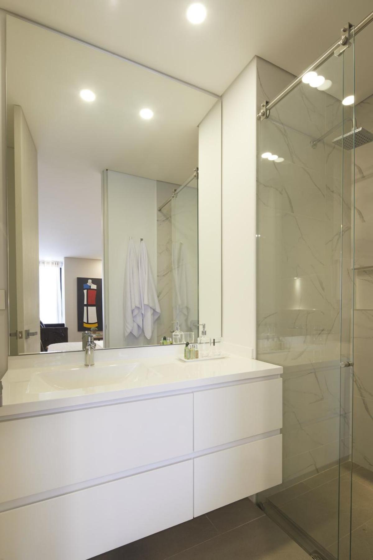 Luxury And Convenience Ideal For Travelers 205 Apartment